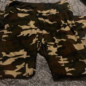 Camouflage Print leggings